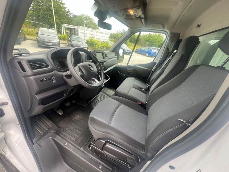 Renault Master IV T35 2,3 dCi 150 L3 Chassis