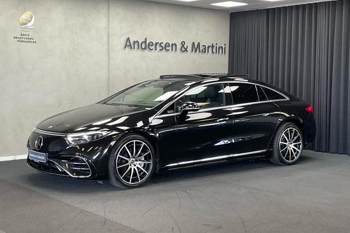 Sort Mercedes EQS 450+ fra 2021 set udefra