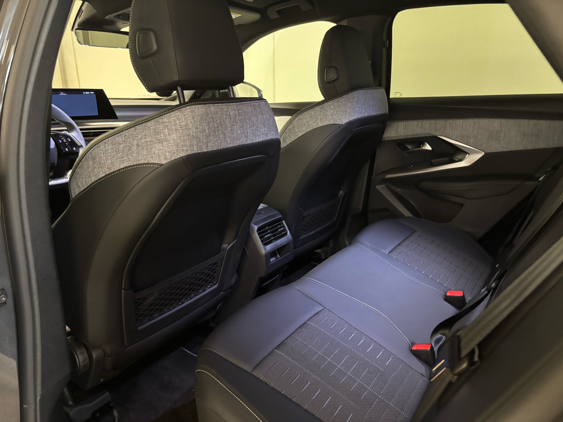 Peugeot e-3008 EL GT Pack 210HK 5d Aut.