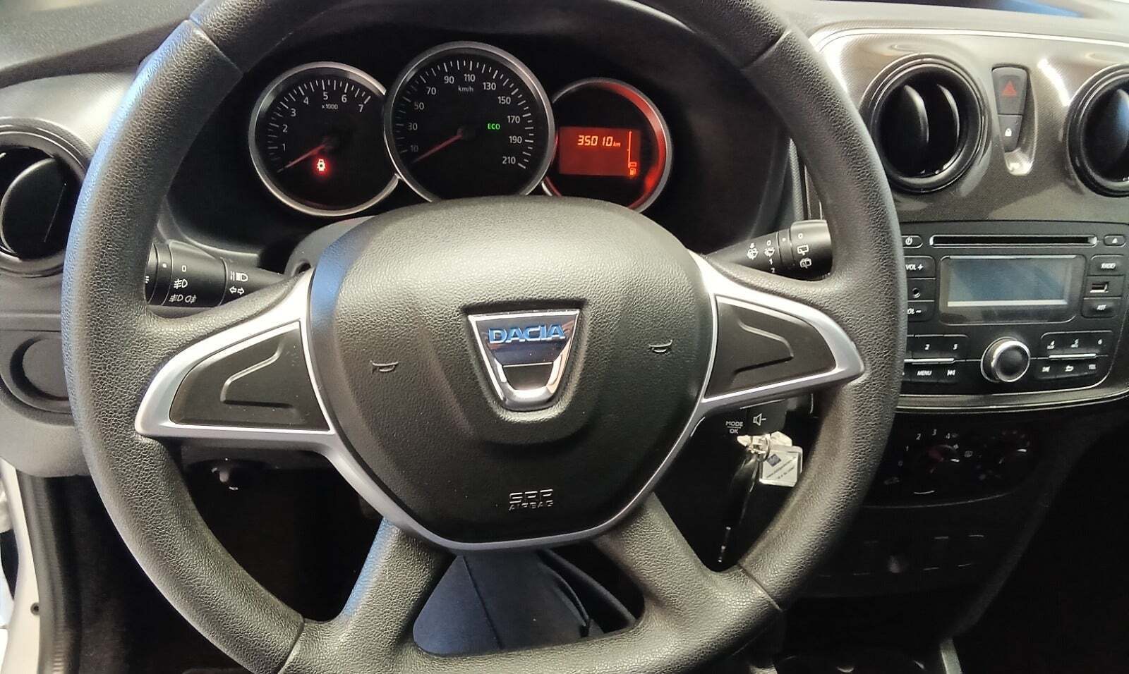 Sølv Dacia Sandero fra 2017