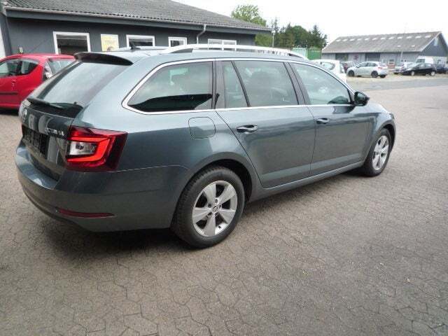 undefined Skoda Octavia fra 2018
