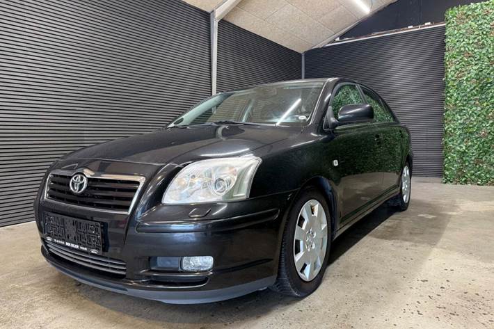undefined Toyota Avensis fra 2006 set udefra
