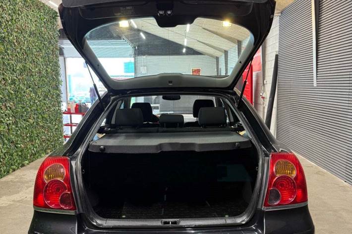 undefined Toyota Avensis fra 2006