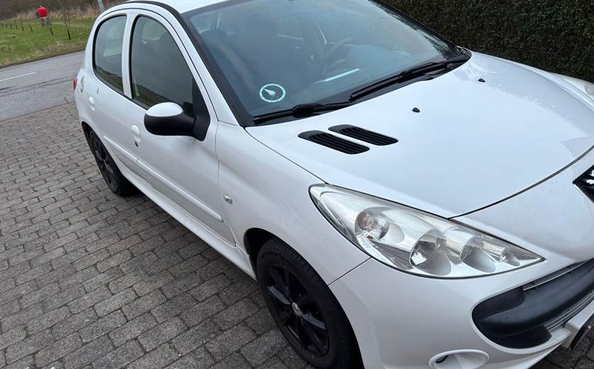Peugeot 206+ 1,4 HDI 68 HK 5-D