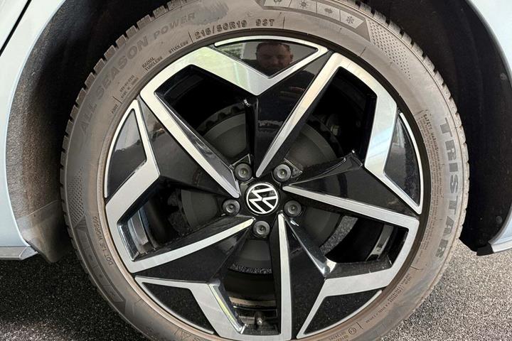 Sølv VW ID.3 fra 2023
