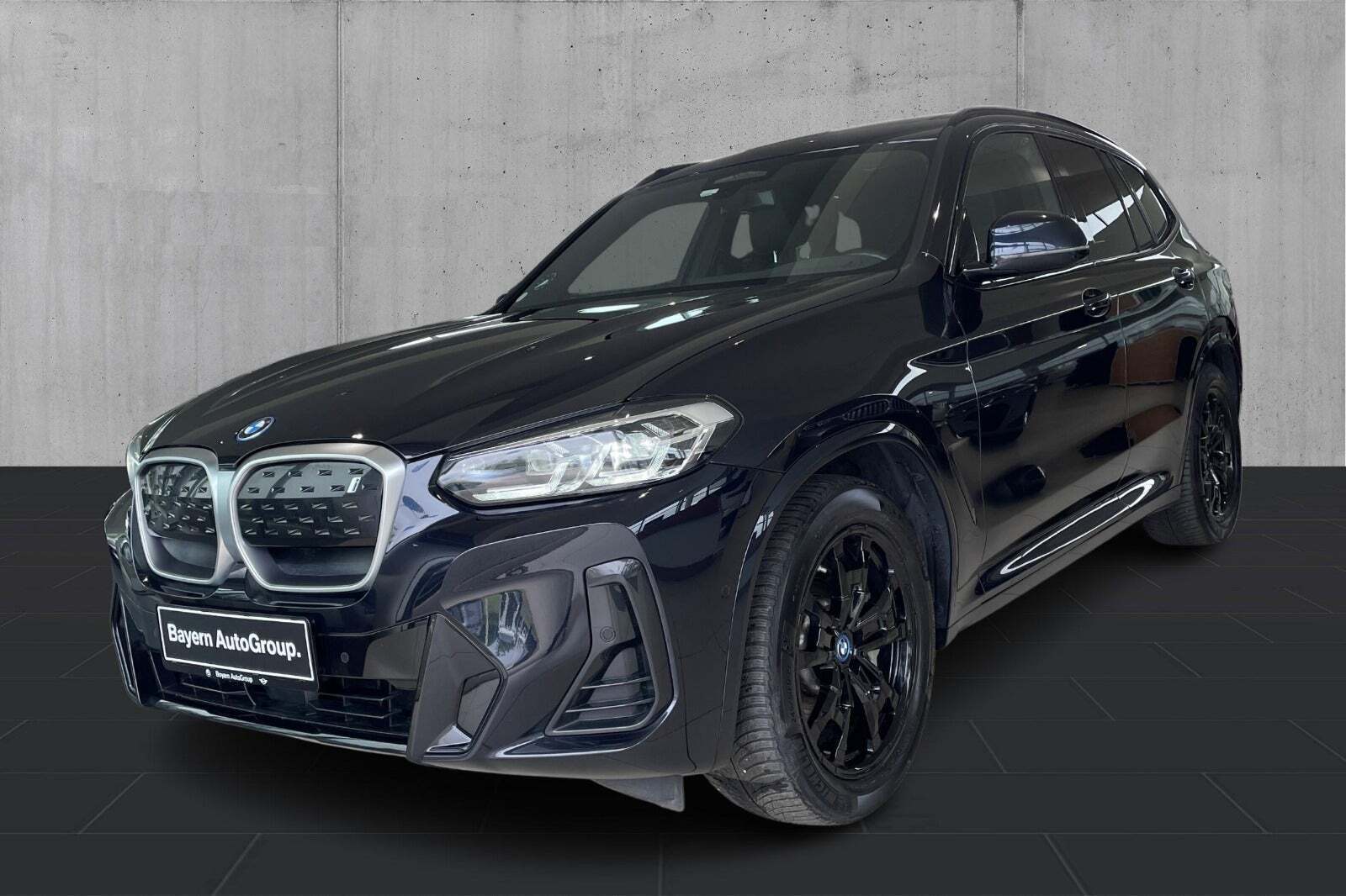 BMW iX3 Charged M-Sport