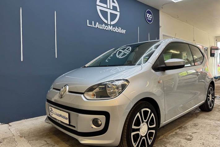 Sølv VW UP! fra 2013