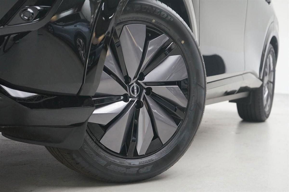 Sort Nissan Ariya fra 2024