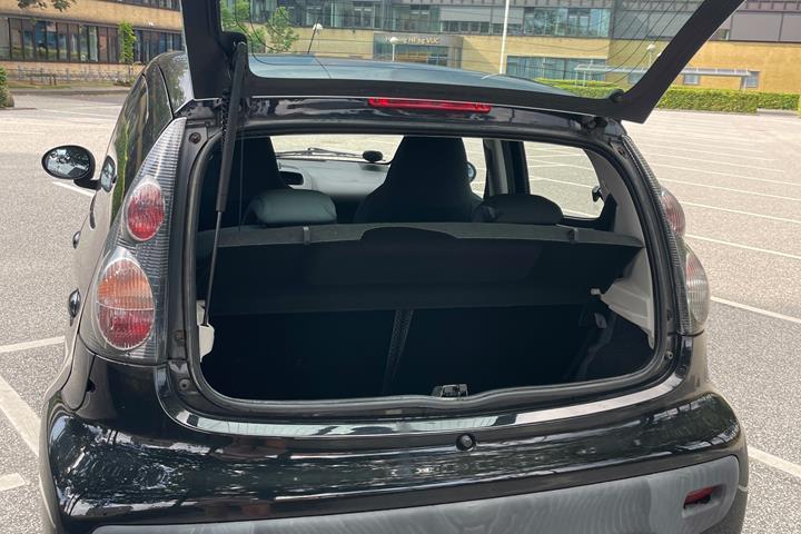 Sort Citroën C 4 fra 2010