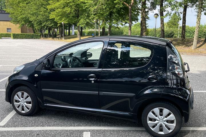 Sort Citroën C 4 fra 2010