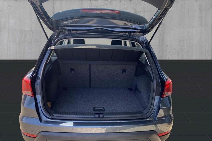 Grå Seat Arona fra 2019