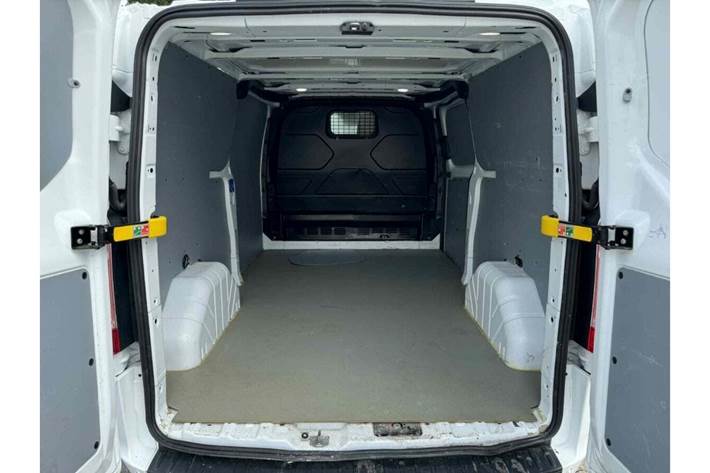 Hvid Ford Transit Custom 300L fra 2019