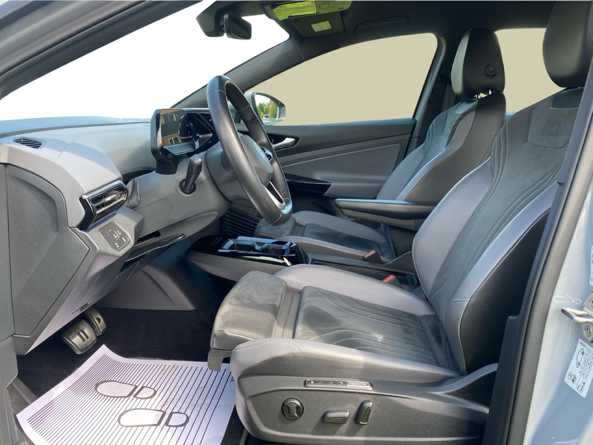 Grå VW ID.4 fra 2022