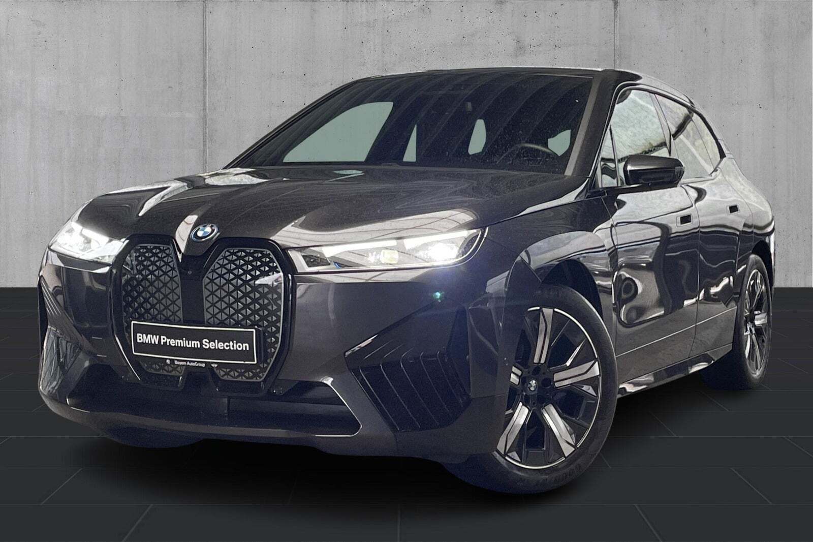 BMW iX xDrive40 Supercharged