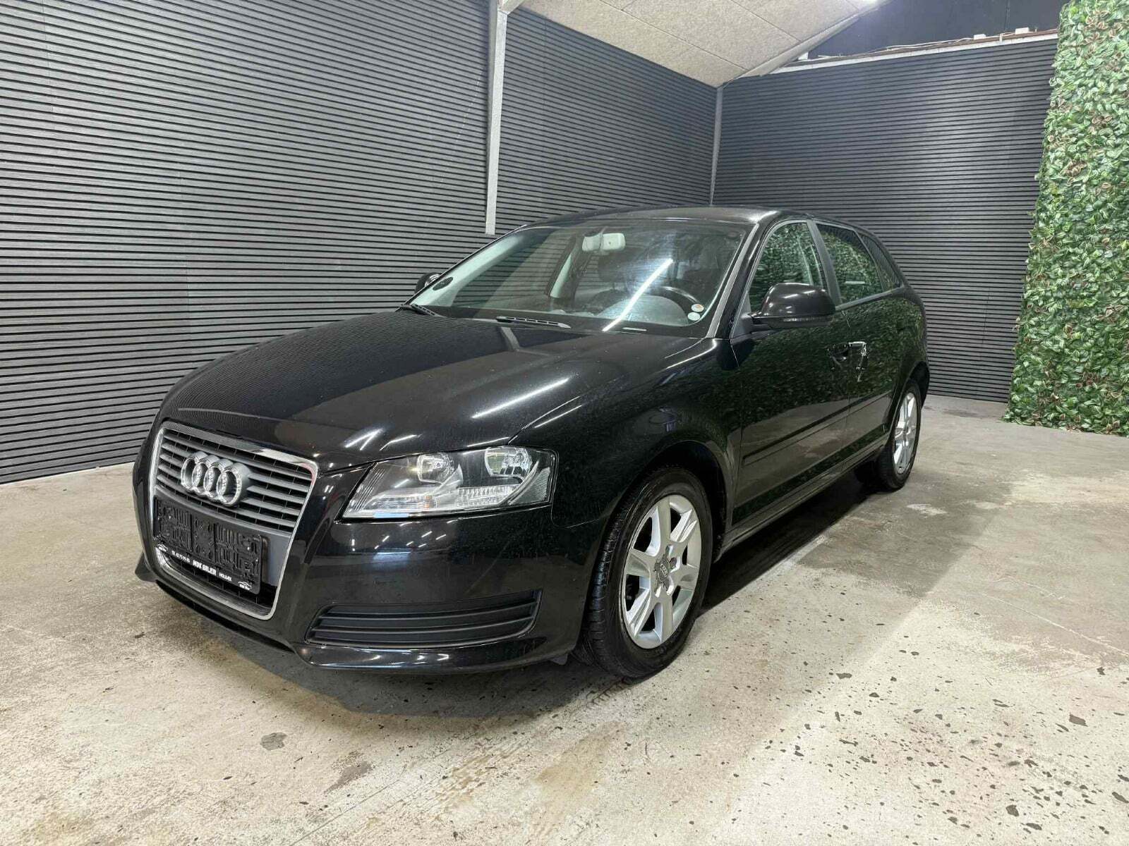 Audi A3 2,0 TDi Attraction Sportback S-tr.