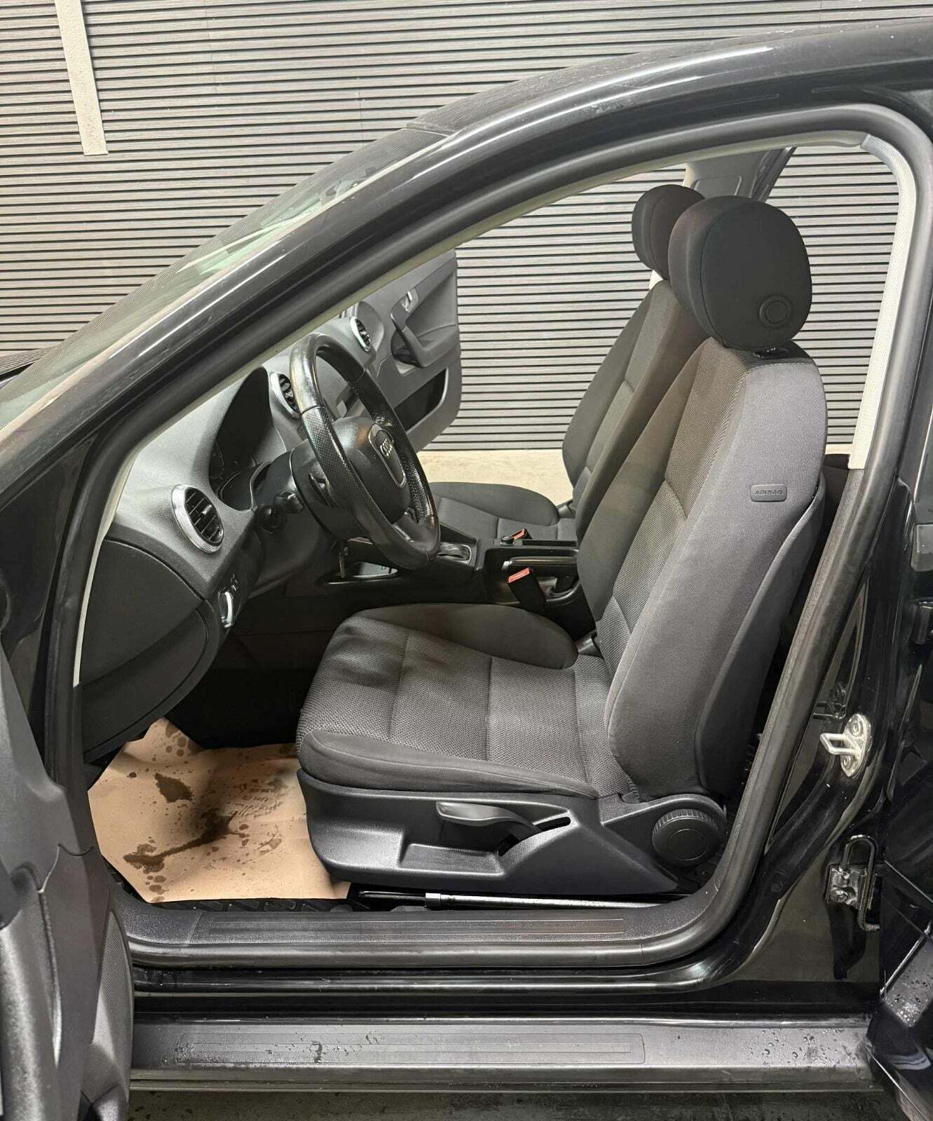 Audi A3 2,0 TDi Attraction Sportback S-tr.