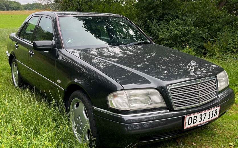 Mercedes C180