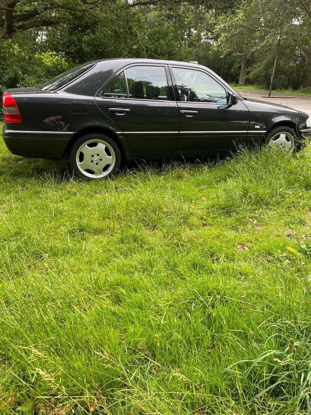 Mercedes C180
