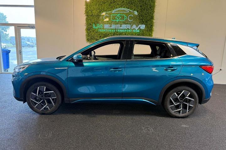 Blå BYD Atto 3 fra 2023