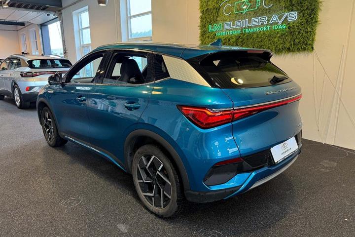 Blå BYD Atto 3 fra 2023