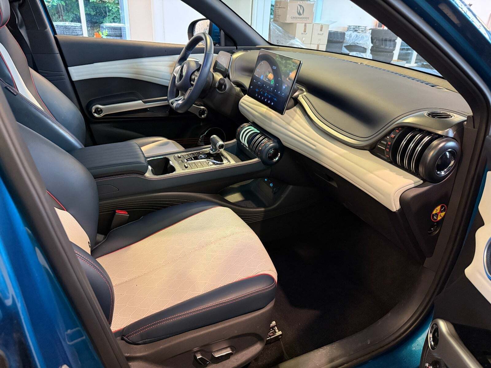 Blå BYD Atto 3 fra 2023