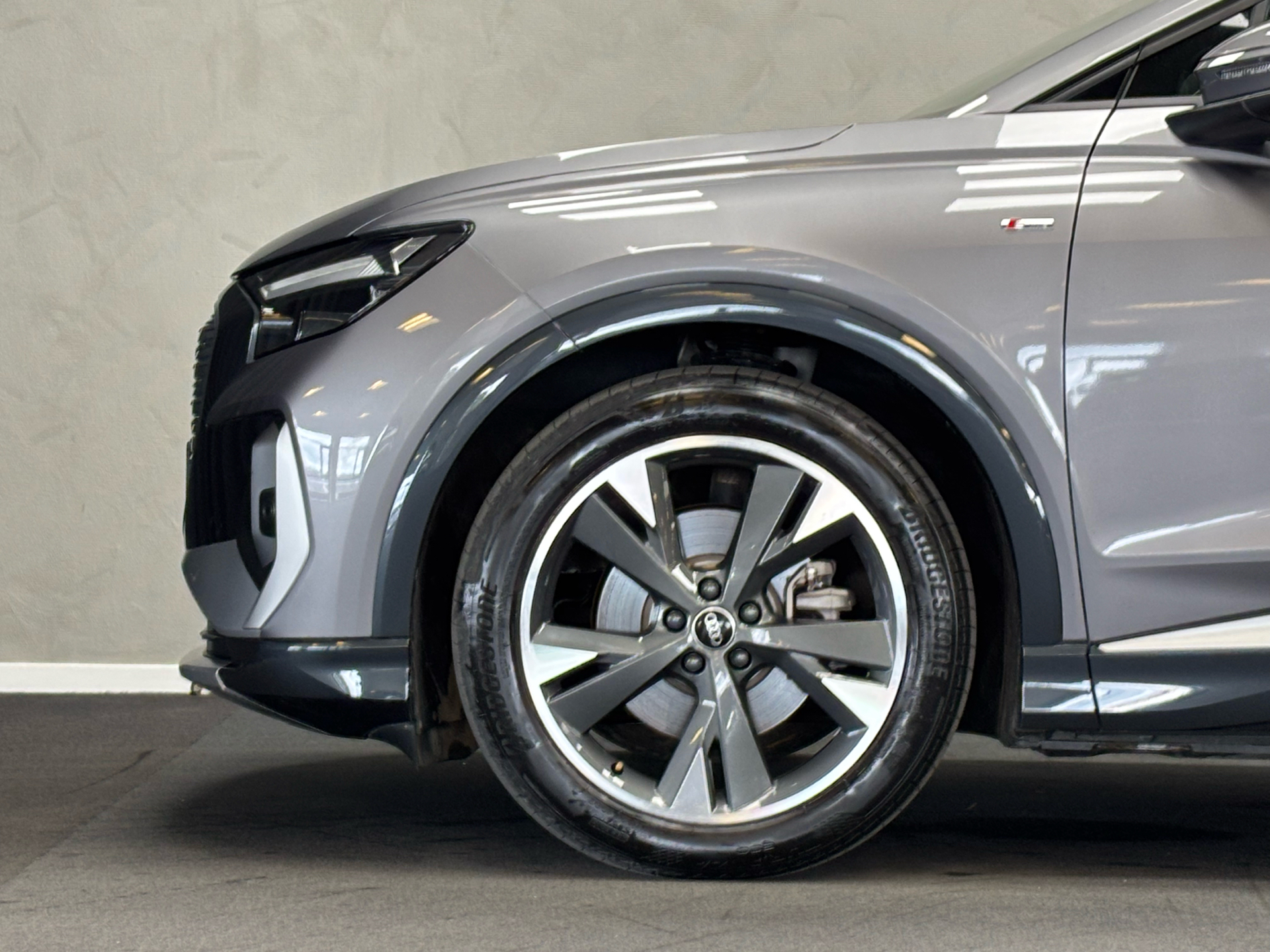 Audi Q4