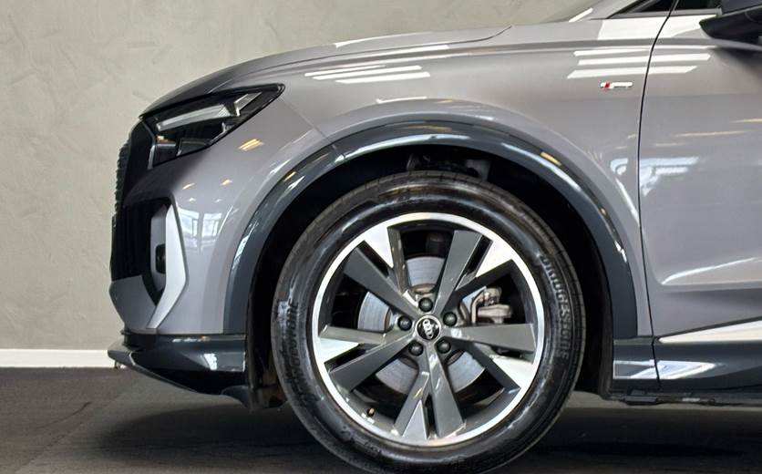 Audi Q4