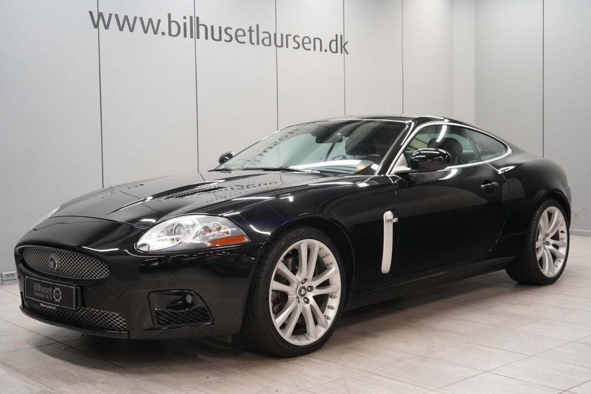Jaguar XKR 4,2 V8 Coupé aut.