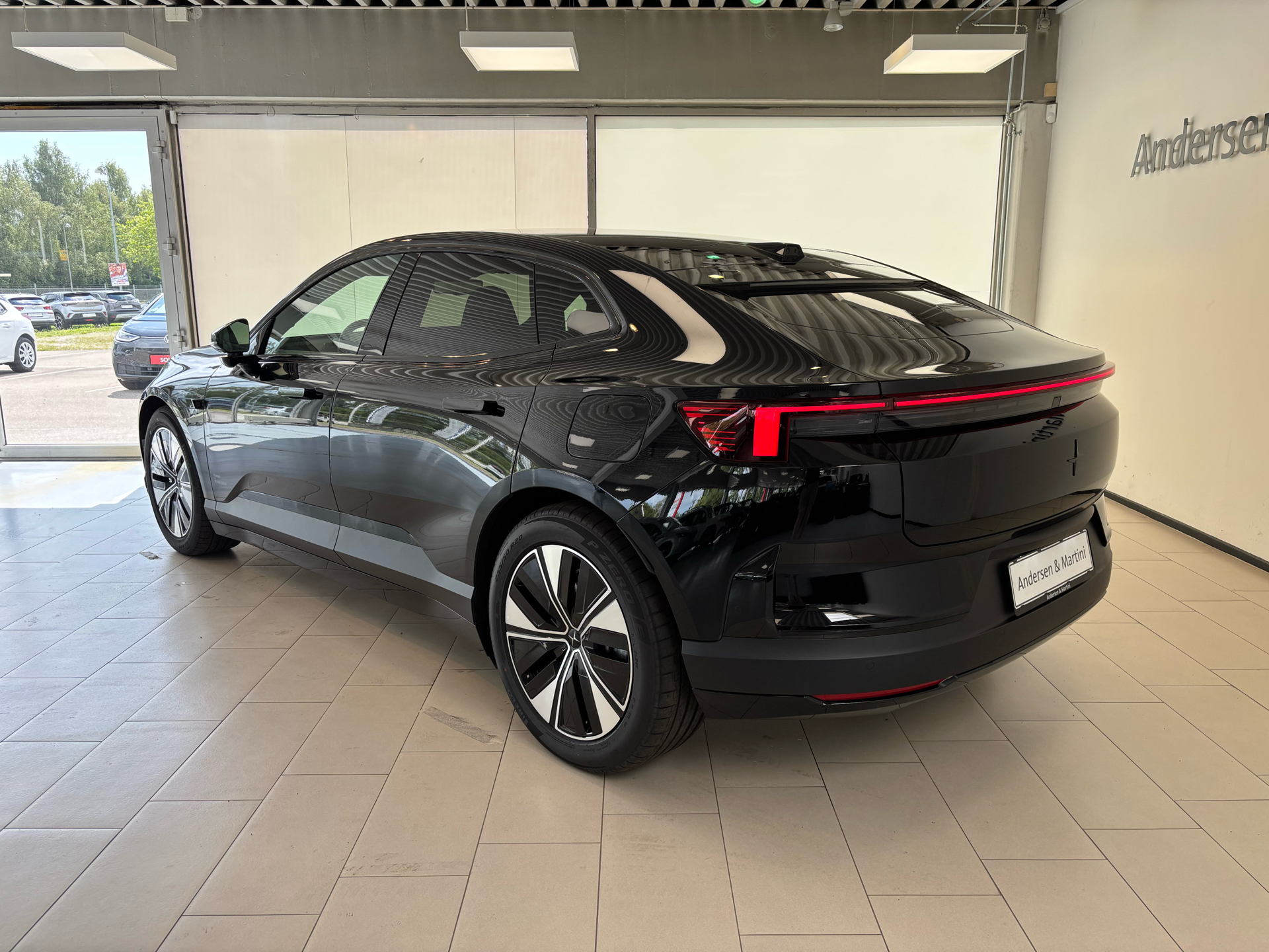 Polestar 4