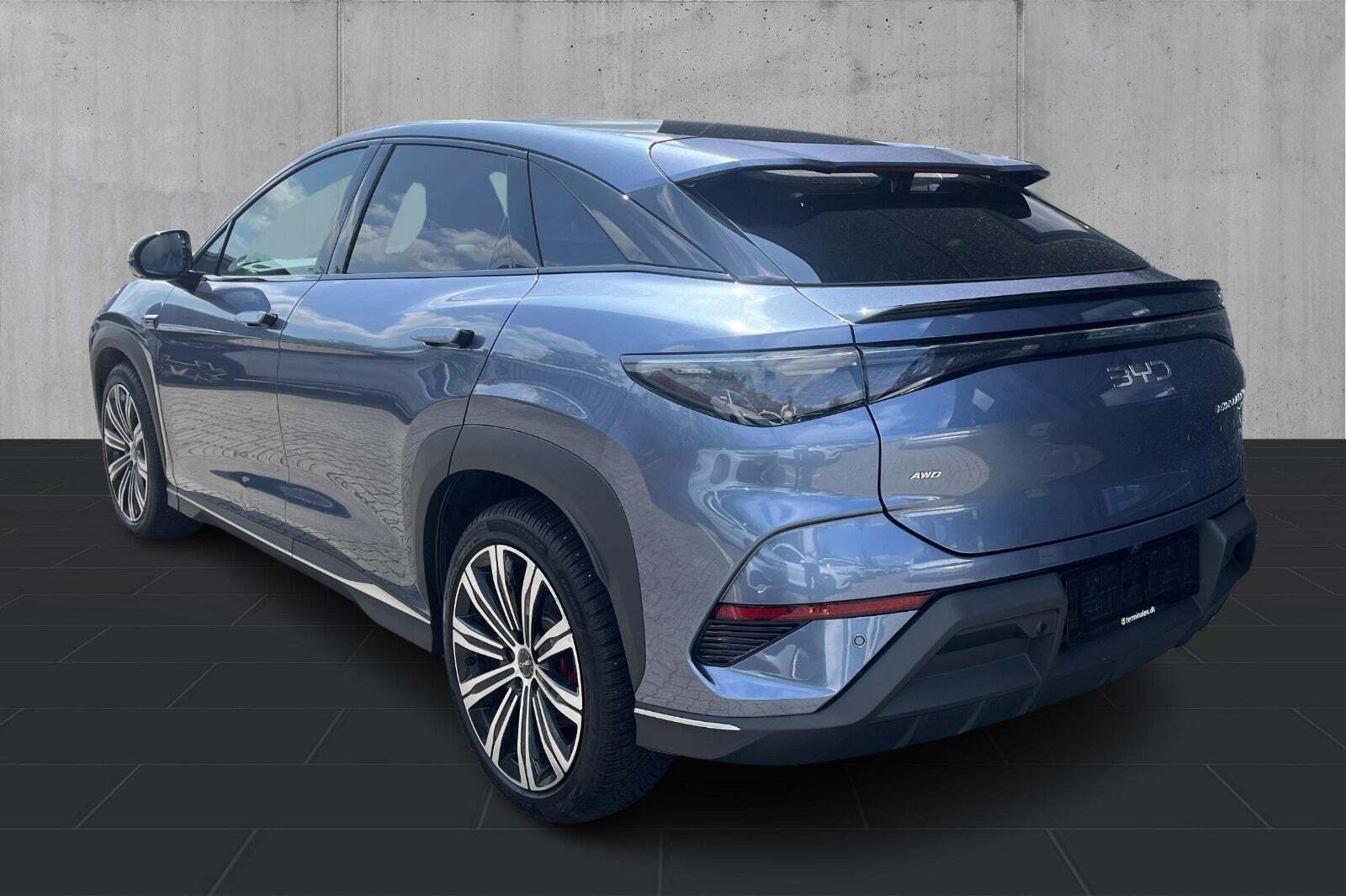 BYD Sealion 7