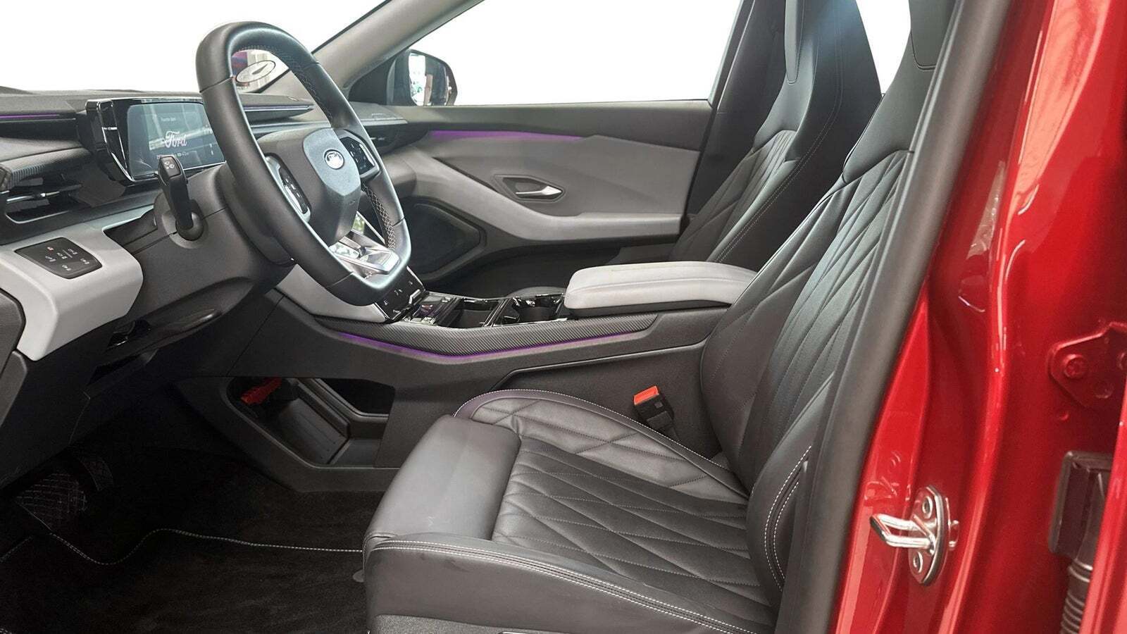 Ford Explorer 82 Premium Extended Range