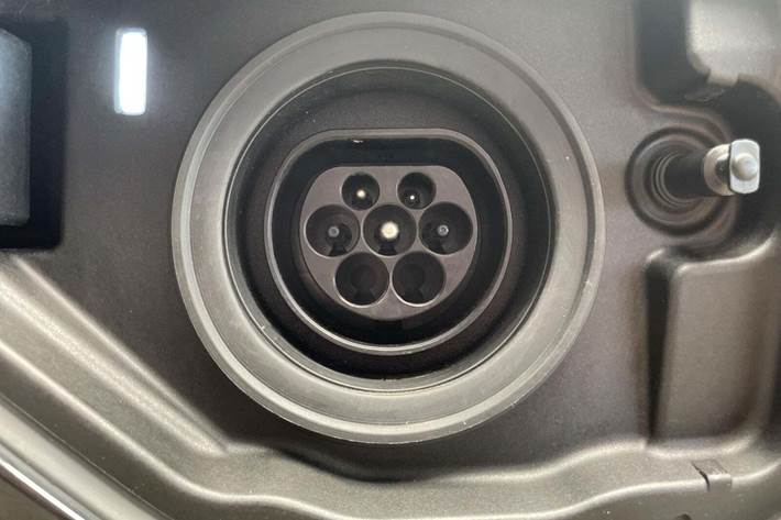 Sort BMW X5 fra 2022