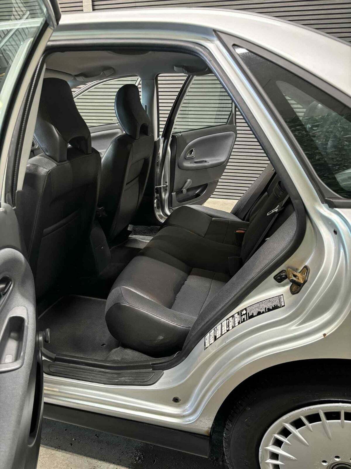 undefined Volvo S40 fra 2003 set indefra