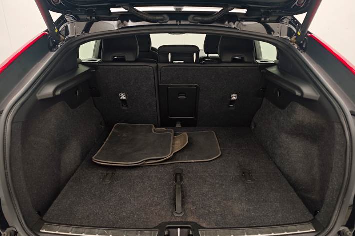 Sort Volvo C40 fra 2022