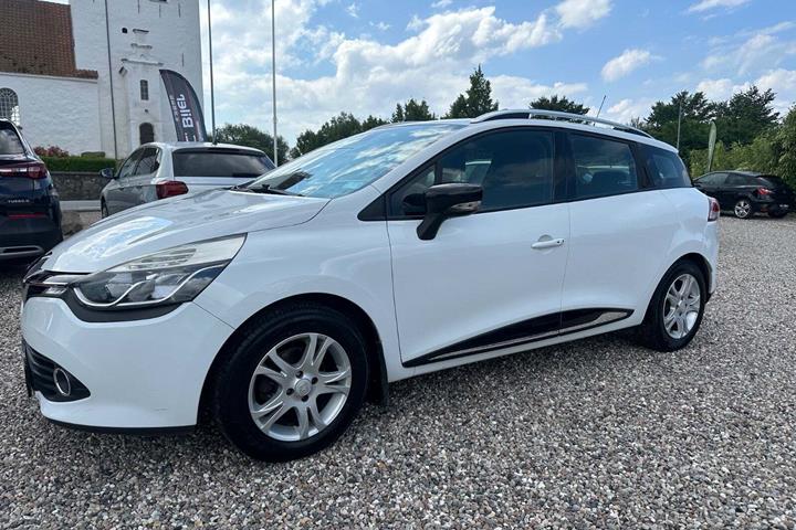 Hvid Renault Clio IV fra 2013