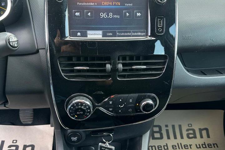 Hvid Renault Clio IV fra 2013