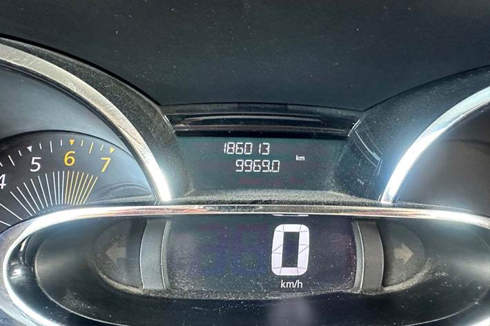 Hvid Renault Clio IV fra 2013