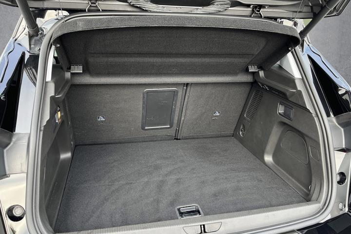 Sort Opel Grandland X fra 2021