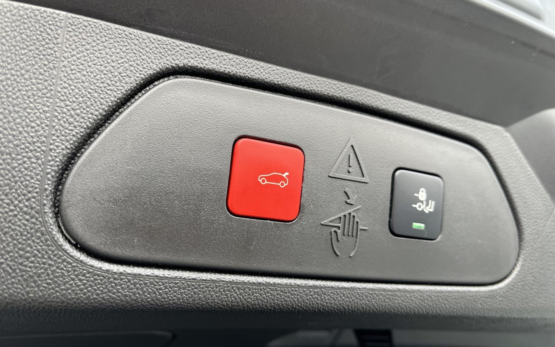 Sort Opel Grandland X fra 2021