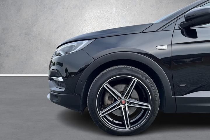 Sort Opel Grandland X fra 2021