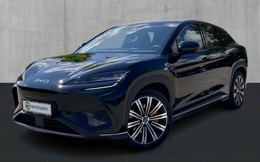 BYD Sealion 7