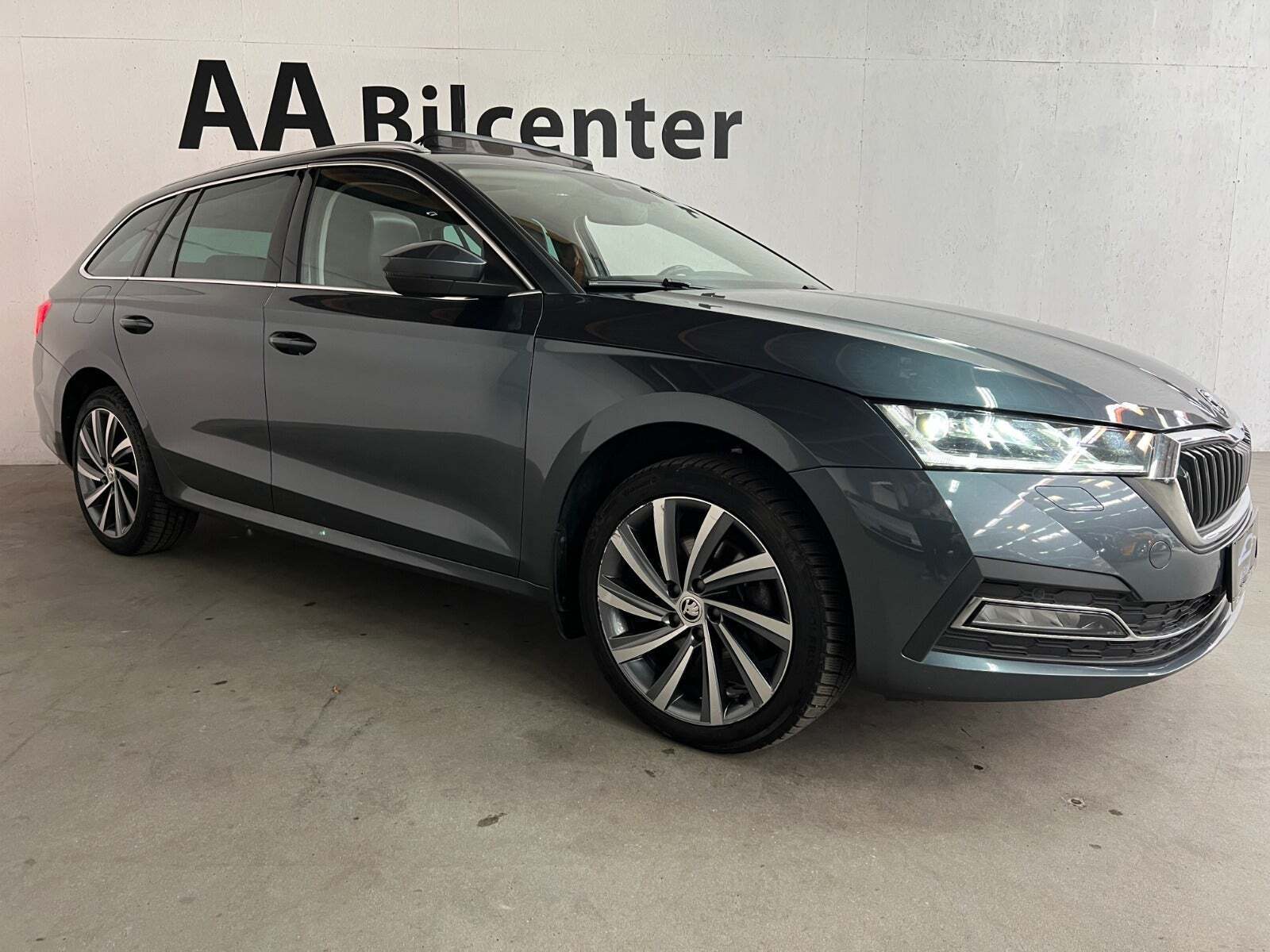 Skoda Octavia 1,4 TSi iV Plus Combi DSG