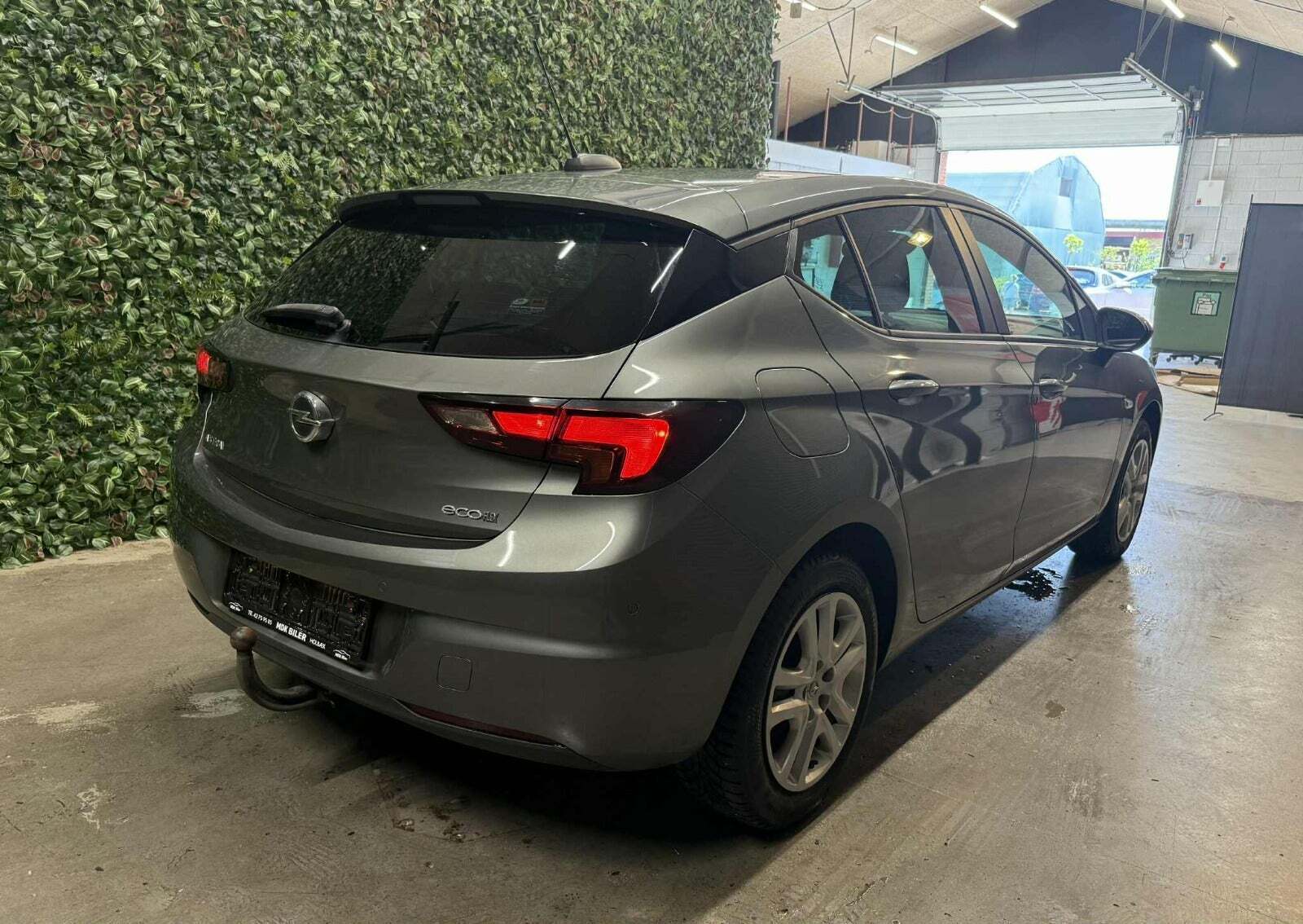 undefined Opel Astra fra 2017