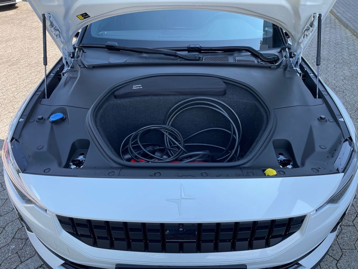 Hvid Polestar 2 fra 2024