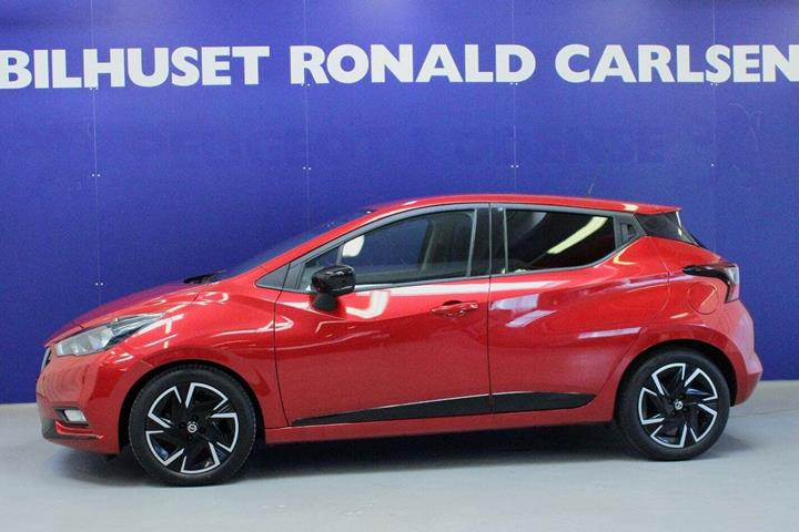 Rød Nissan Micra fra 2021