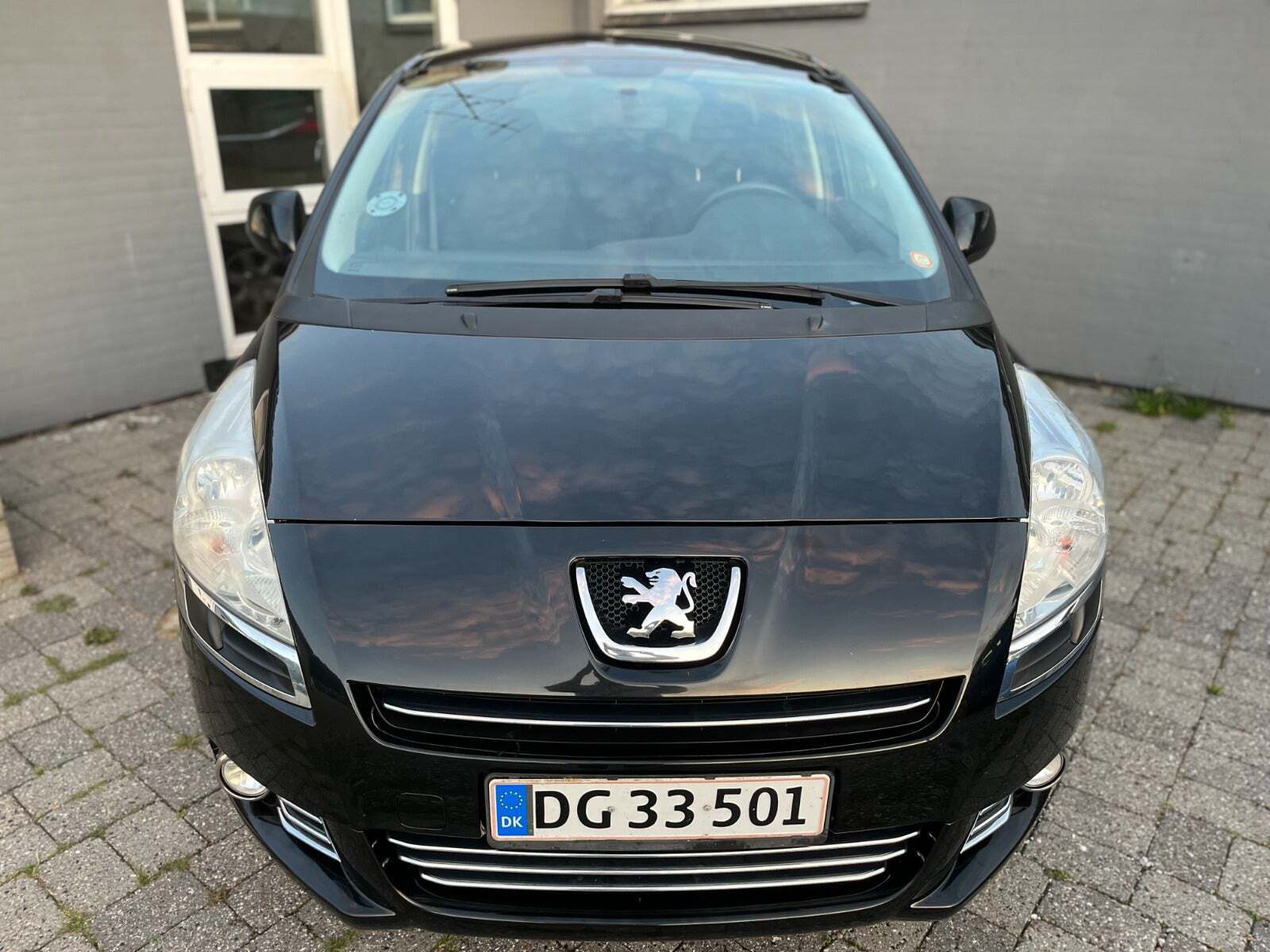 Peugeot 5008 1,6 HDi 112 Premium ESG