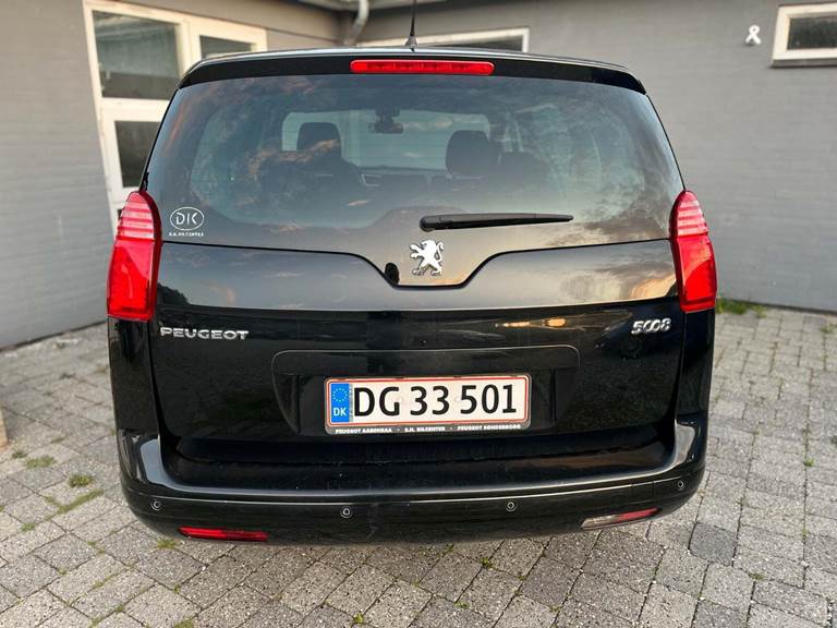 Peugeot 5008 1,6 HDi 112 Premium ESG
