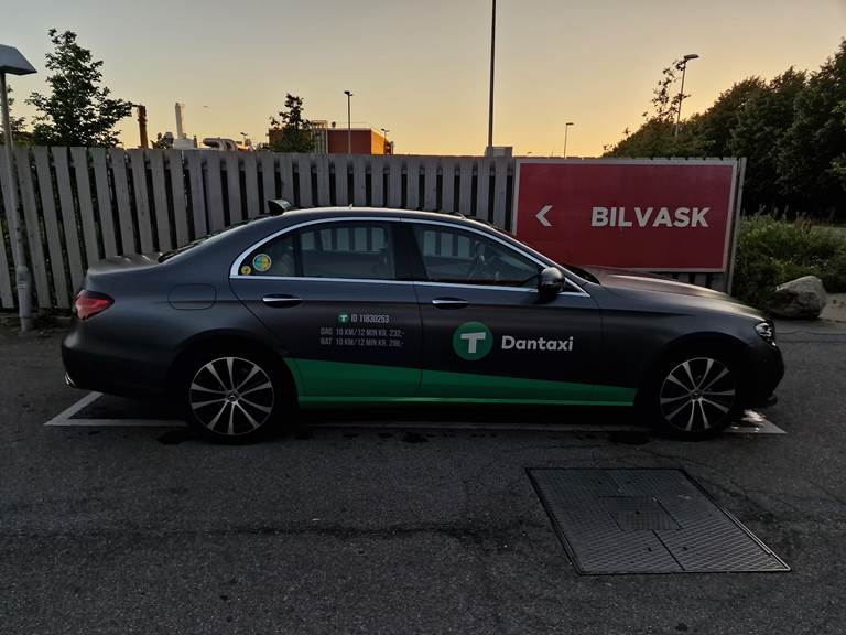 Mercedes E-Klasse 2,0 300 de Sedan 9G-TRONIC