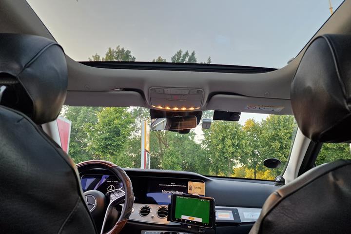 Sort Mercedes E-Klasse fra 2022