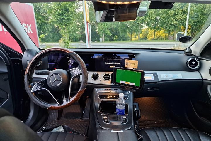 Sort Mercedes E-Klasse fra 2022
